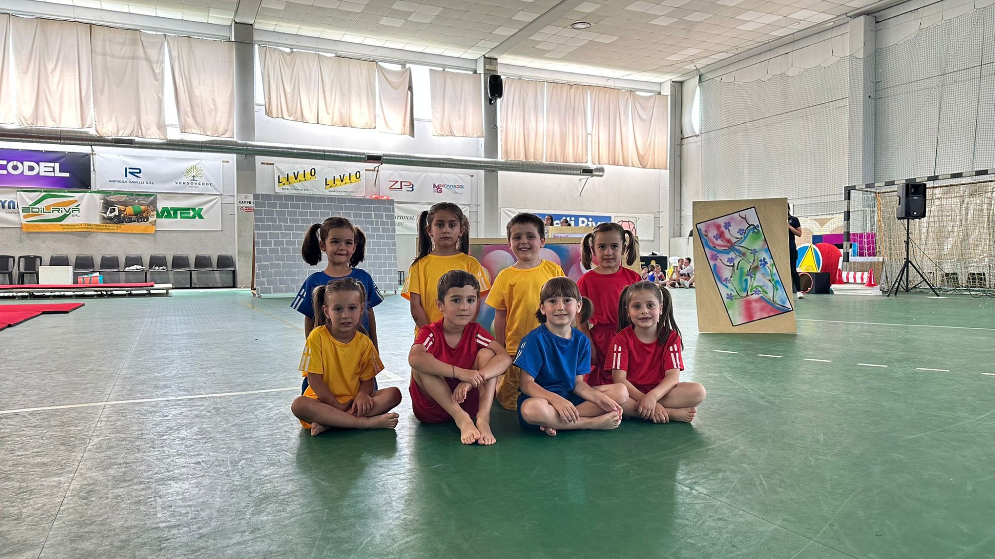 ginnastica80saggio__12_.jpeg (569 KB)
