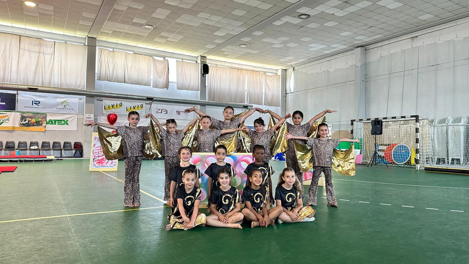 ginnastica80saggio__19_.jpeg (275 KB)