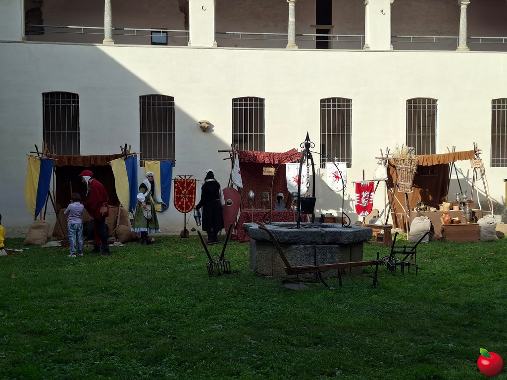 Missaglia_monastero_autunno0037.jpg (267 KB)
