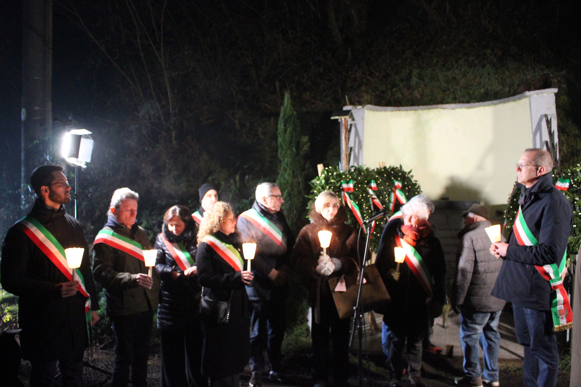 IMG_6130.JPG (754 KB)