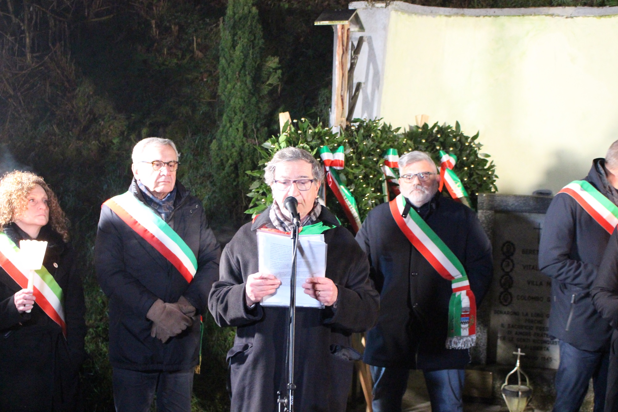 IMG_6151.JPG (840 KB)